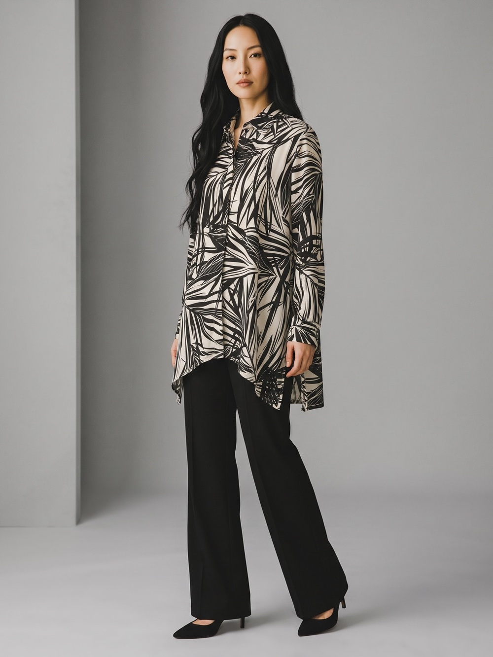 Peck & Peck Sheer Leaf Pattern Top